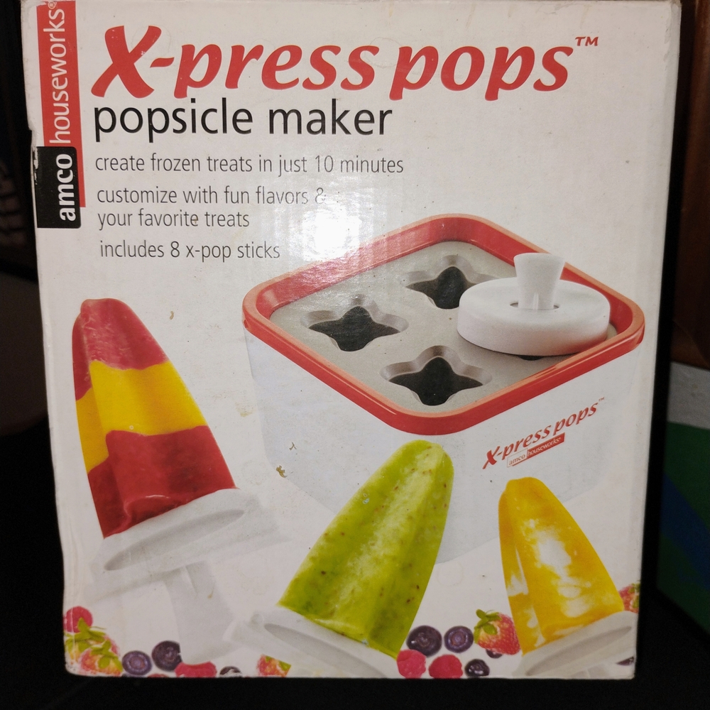 X-Press Pops Popsicle Maker - Red and White